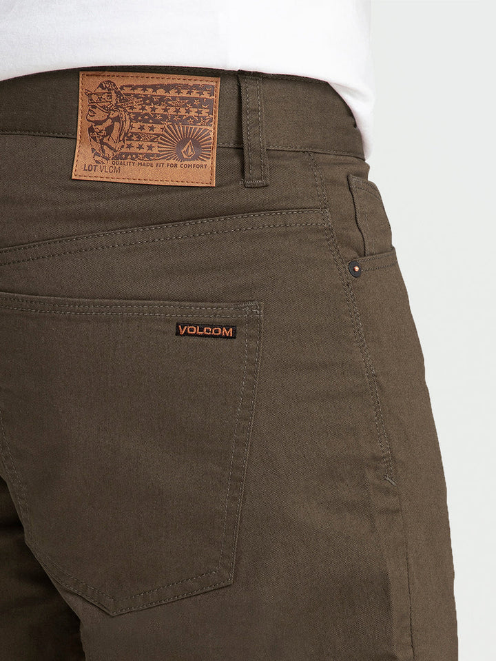 Volcom Solver Lite 5 Pocket Short 19'