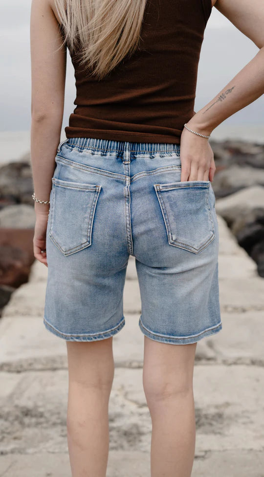 Junkfood Callie Shorts