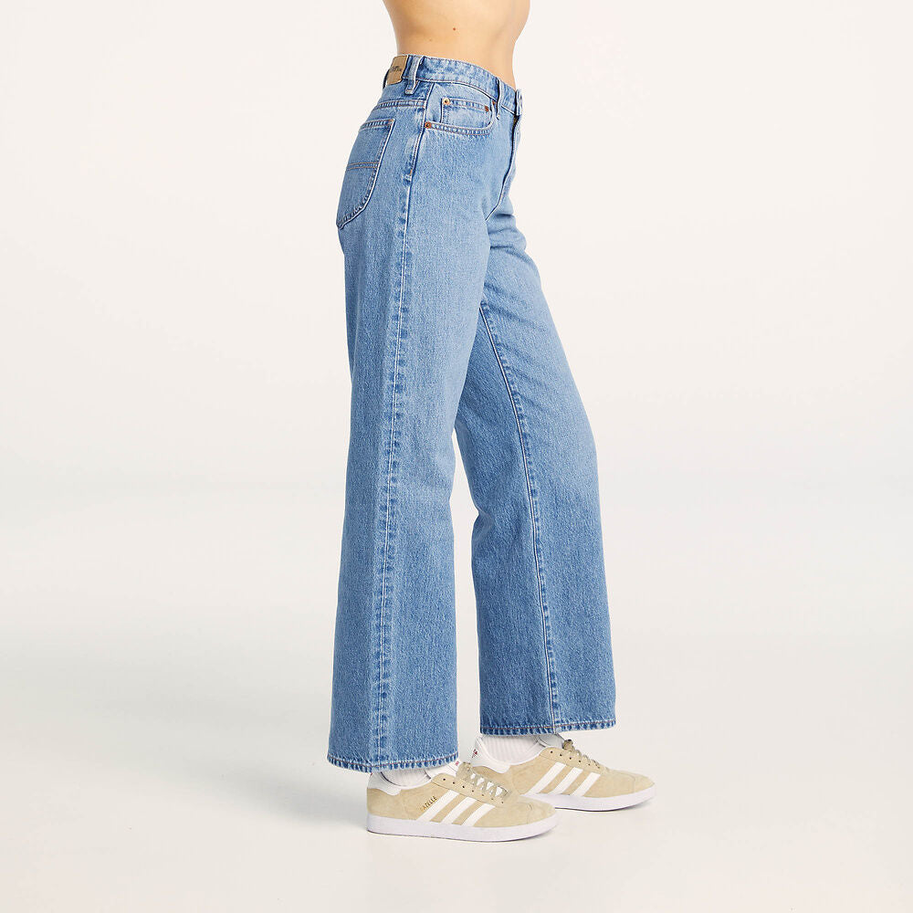Riders Mid Vintage Wide Leg Jeans