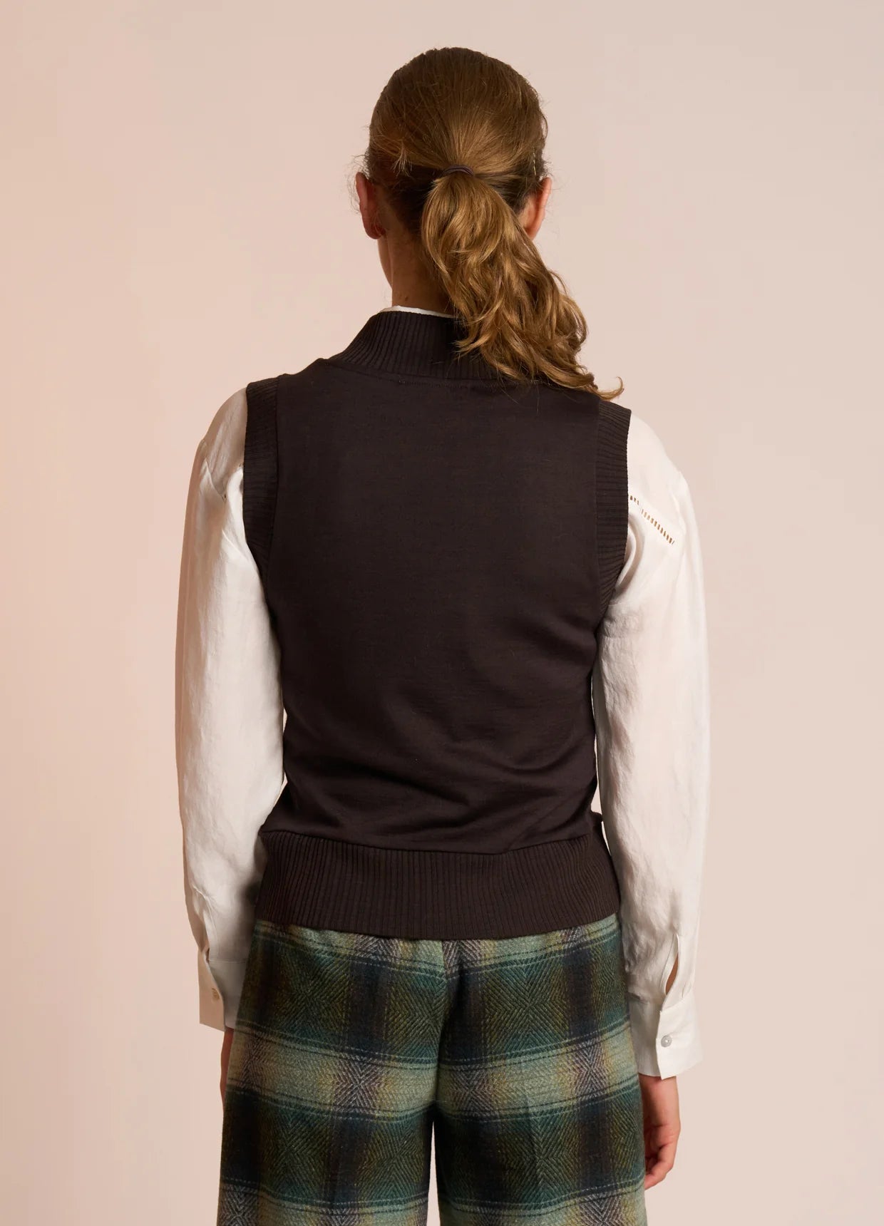 Neris Crop Vest