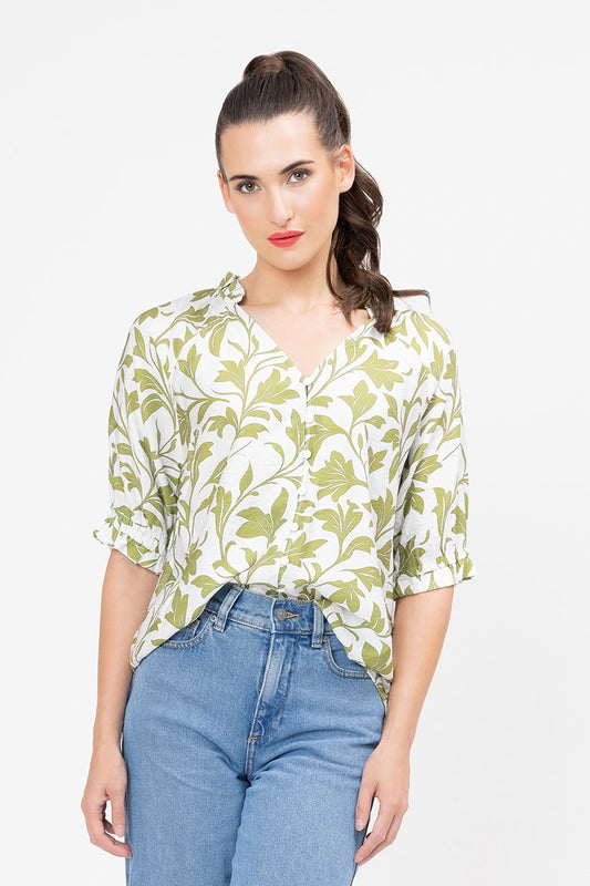 Seeking Lola Essence Top