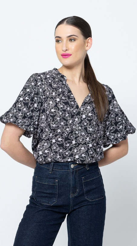 Seeking Lola Treasure Top