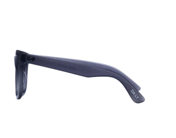 Daily Eyewear 11am Smoke