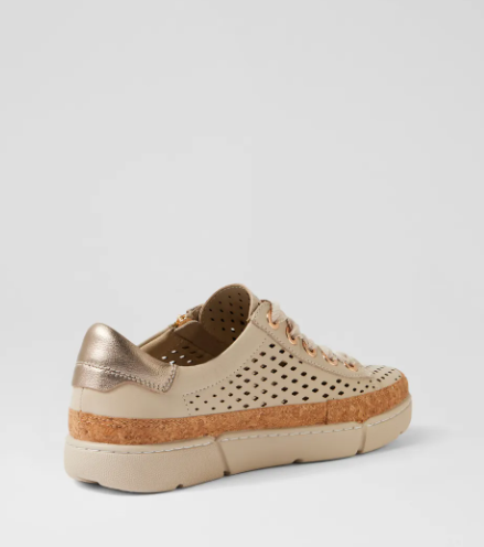 Django & Juliette Torque Shoe