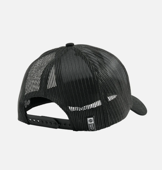 Salty Crew Shapely Retro Trucker