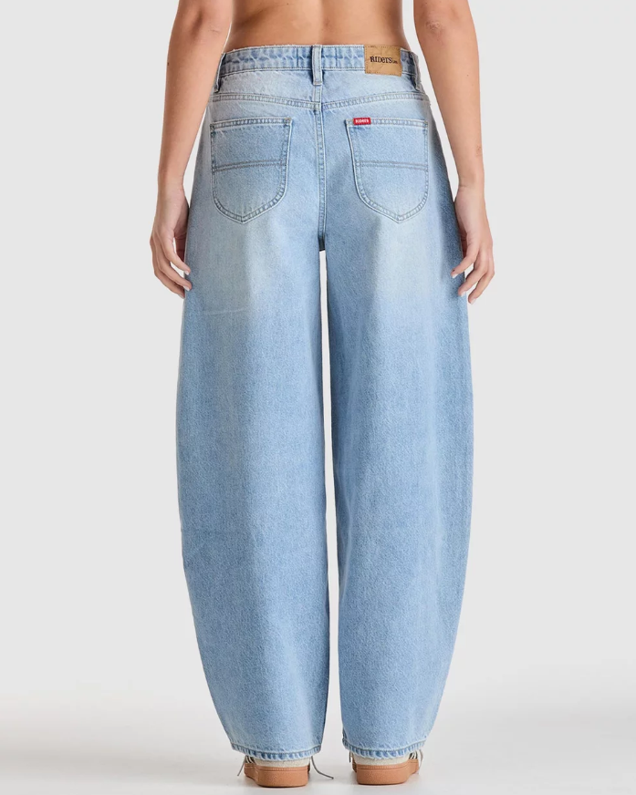 Riders Mid Barrel Jeans