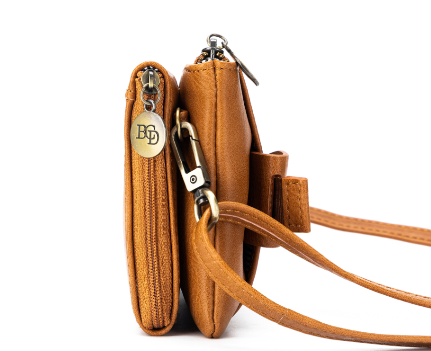 Black Caviar Roxie Crossbody Wallet Bag