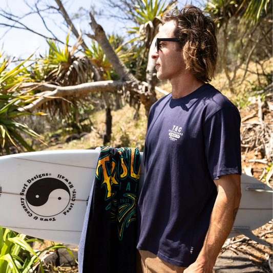 T&C Surf  Whaler Cord Short