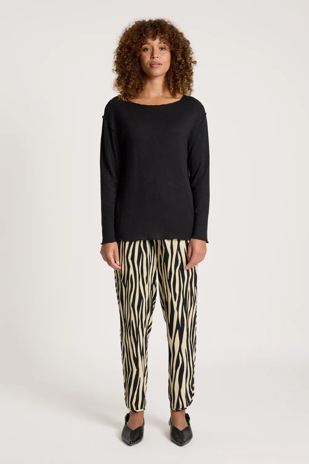 Eb & Ive Aria Long Sleeve Top