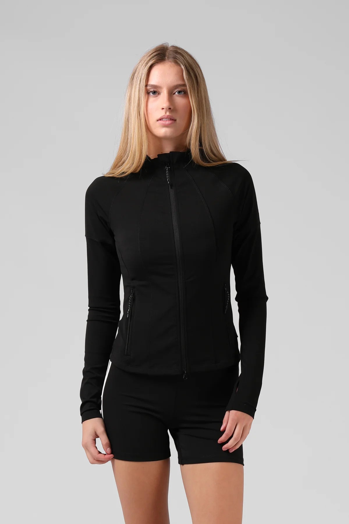 RPM Active Zip Thru