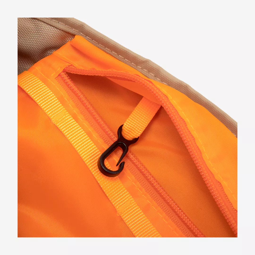 Elliker Walden Messenger Bag