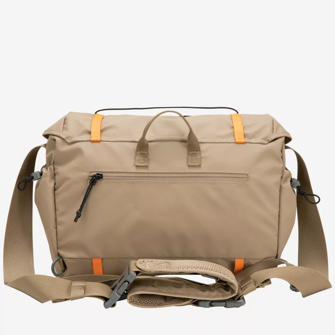 Elliker Walden Messenger Bag