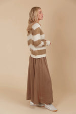 Load image into Gallery viewer, Isle of Mine Pallas Stripe Jumper
