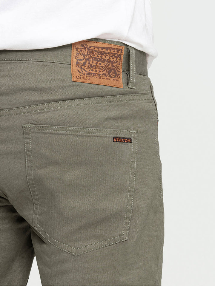 Volcom Solver Lite 5 Pocket Short  19