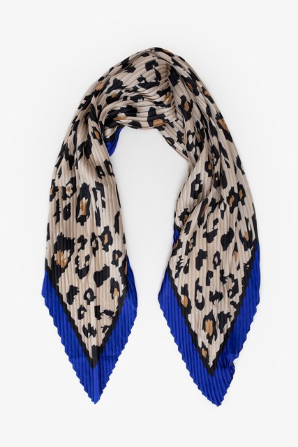 Antler Pleated Scarf