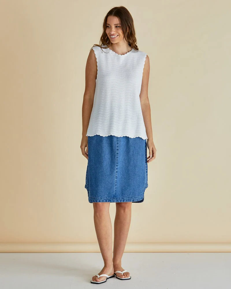 Betty Basics Aviva Tank