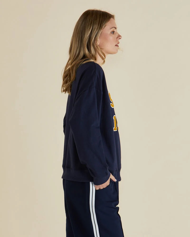 Betty Basics South Sweat