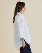 Load image into Gallery viewer, Betty Basics Claire Classic Shirt
