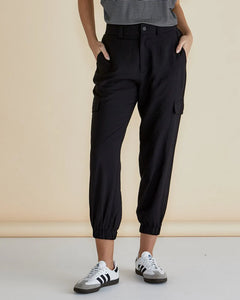 Betty Basic Adrianna Jogger