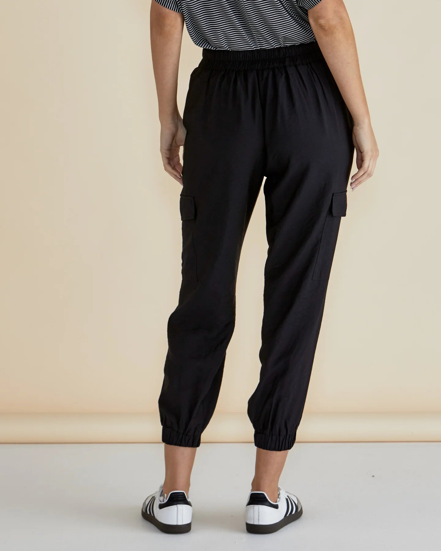 Betty Basic Adrianna Jogger