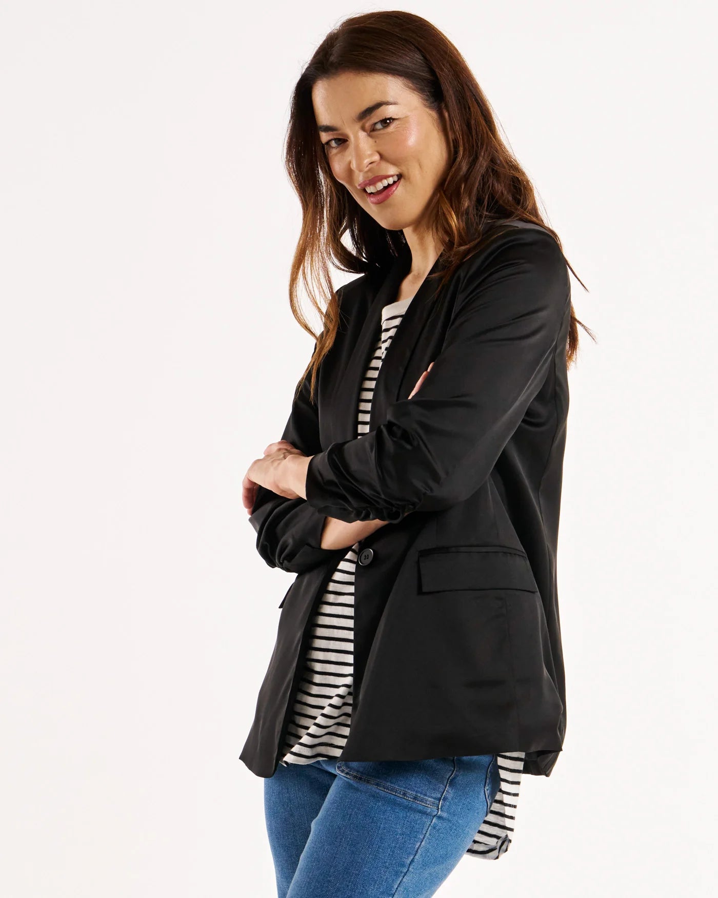 Betty Basics Jayde Satin Blazer