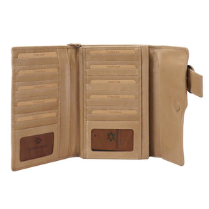 Kompanero Ishani Leather Wallet