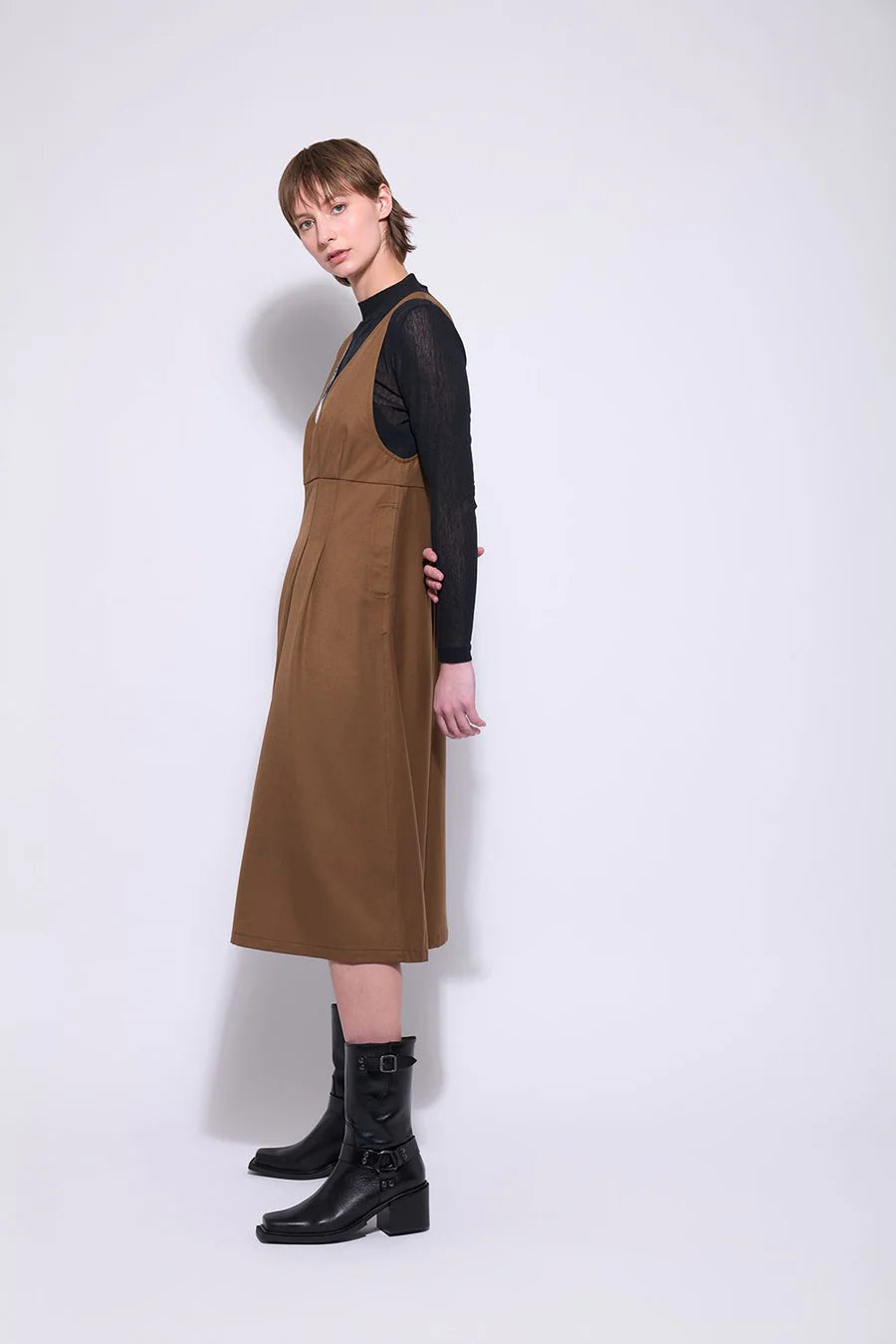 Neris The Hepburn Pinafore
