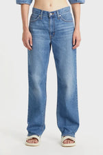 Load image into Gallery viewer, Levi&#39;s &#39;94 Baggy Jeans

