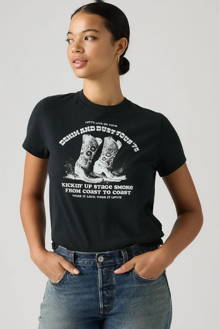 Levis Woman's Graphic Favorite Tee