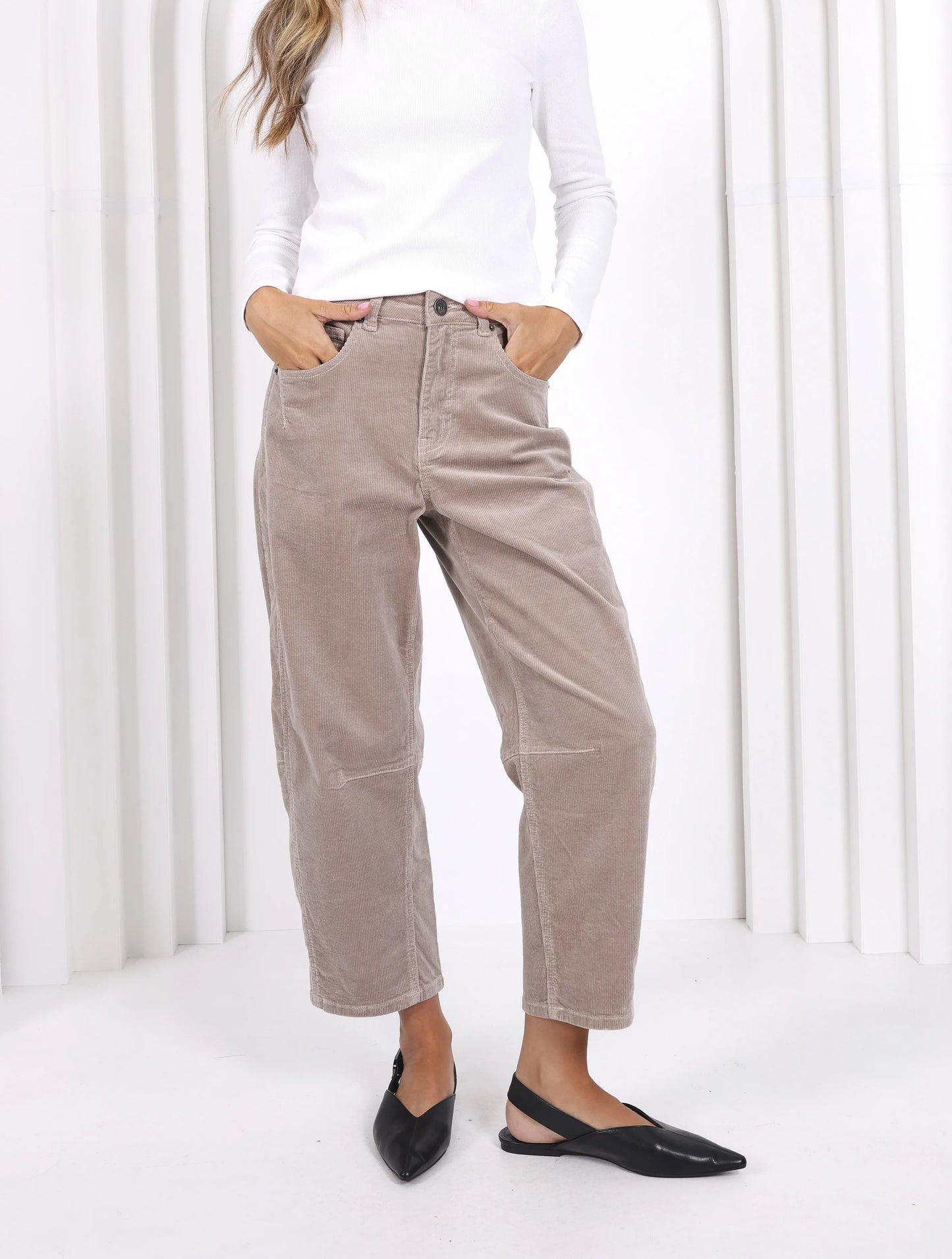 Monaco Toni Barrel Cord Jeans