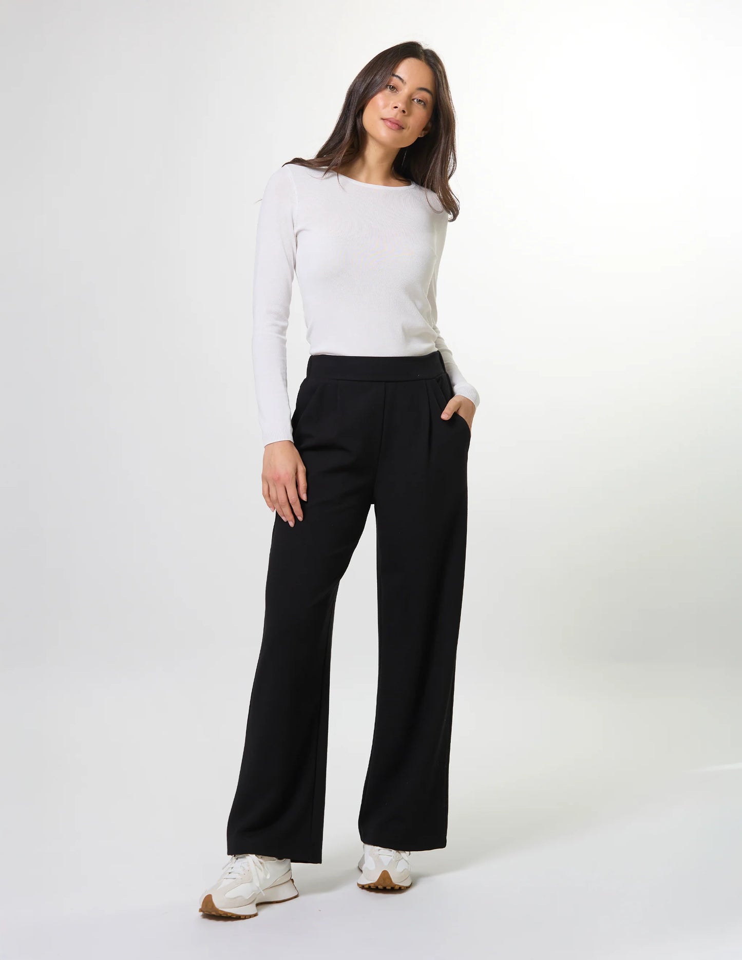 Stella & Gemma Ria Pant