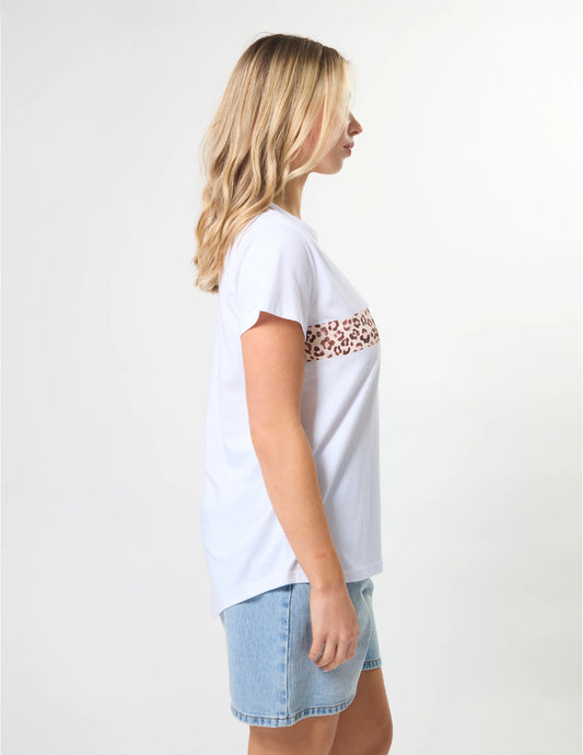 Stella & Gemma Classic Tee White Silver Crossing