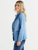 Load image into Gallery viewer, Betty Basics Becki Denim Blazer
