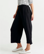 Load image into Gallery viewer, Betty Basic Moulin Pant
