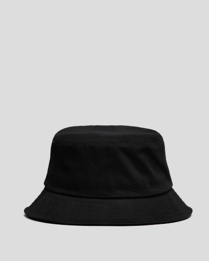 WNDRR Blade Bucket Hat – Red Streetwear