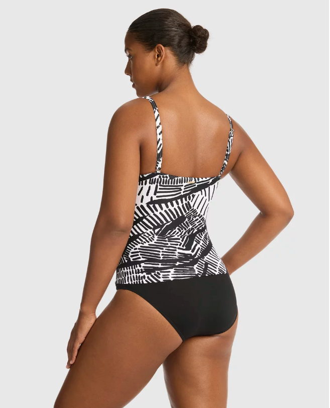 Sea Level Swim Pampas Cross Front Multifit Singlet