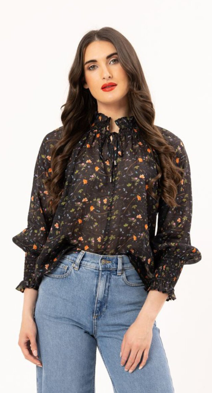 Leila + Luca Encourage Top