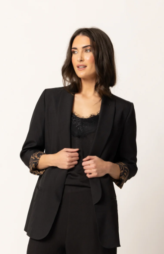 Billie The Label Bella Boyfriend Blazer