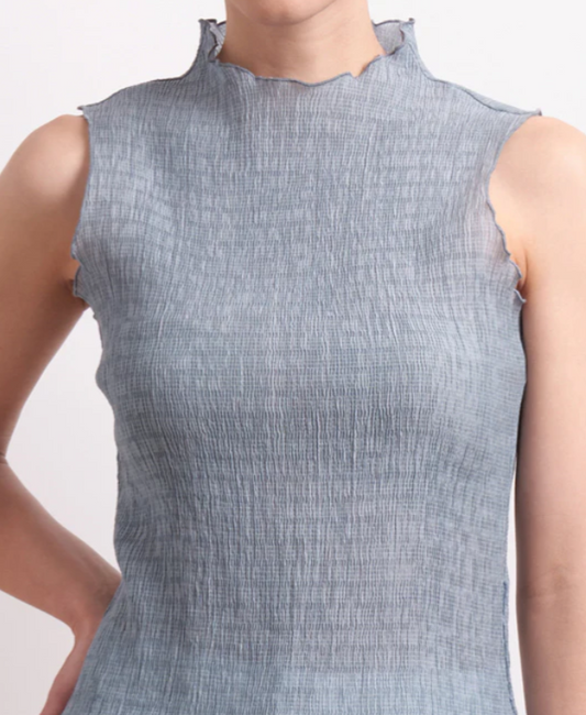 Neris The Crush Shell Top