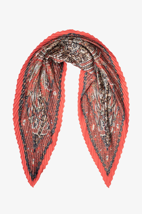 Antler Pleated Scarf