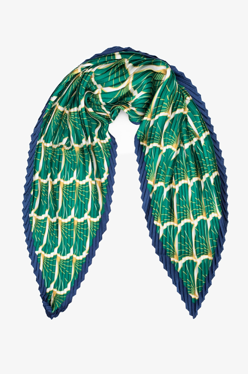 Antler Pleated Scarf
