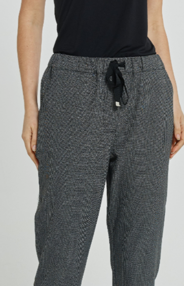 Betty Basics Kenzie Jogger