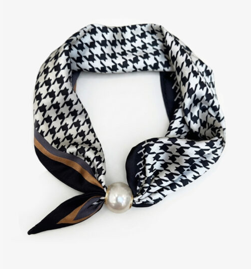 Antler Pearl Fasten Neck Tie