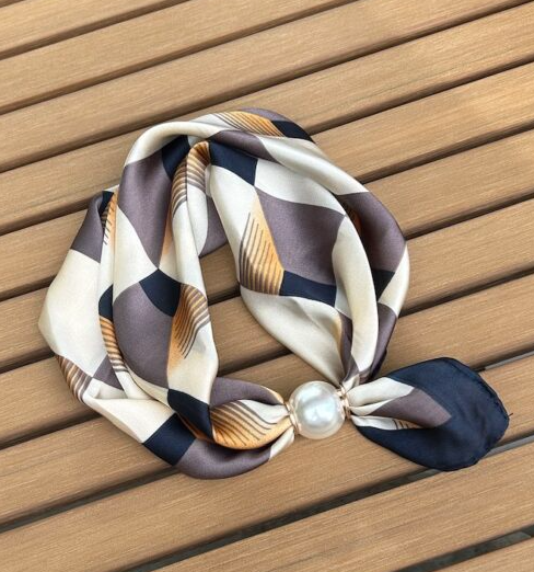 Antler Pearl Fasten Neck Tie