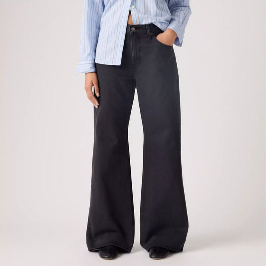 Levis Loose Boot Jean