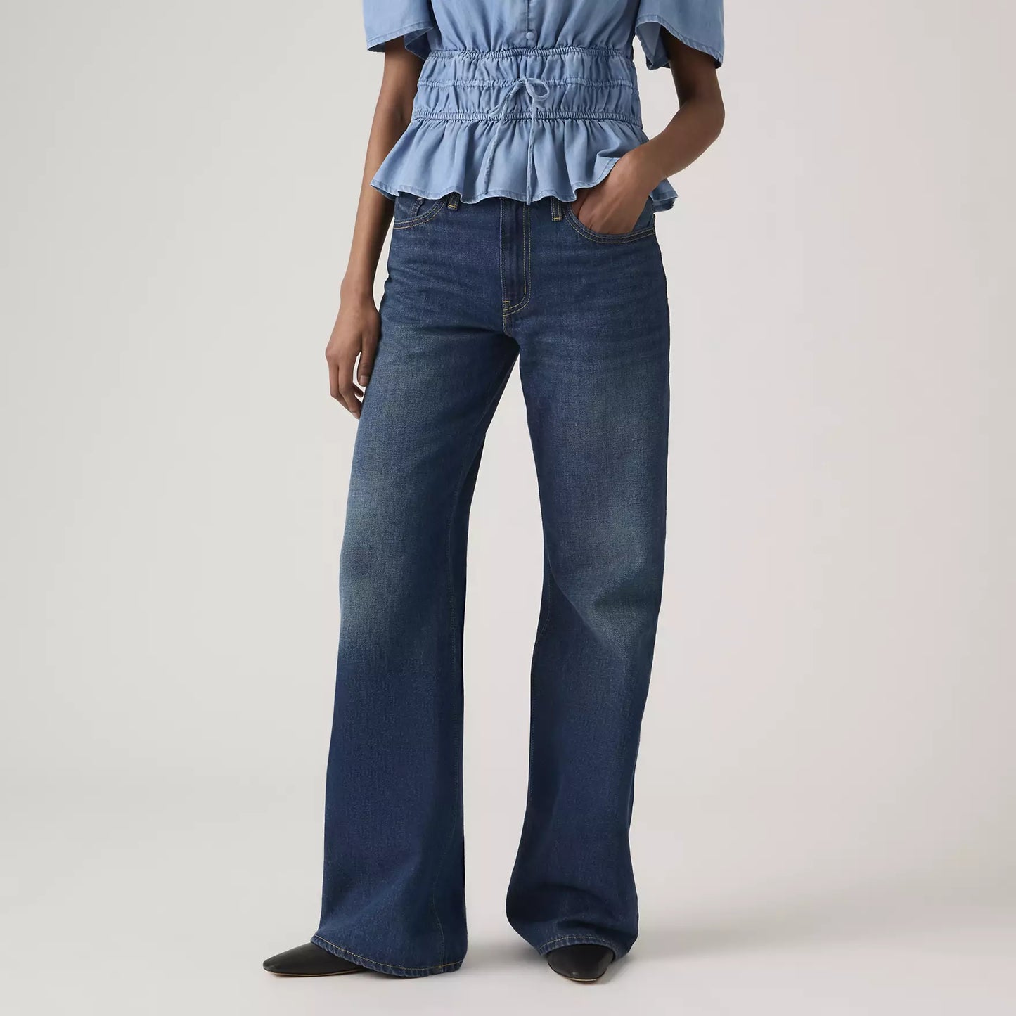 Levis Middy Loose Boot Jeans