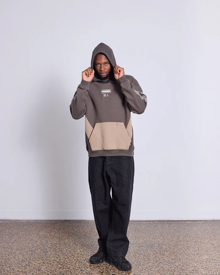 WNDRR Privacy Panel Hood Sweat