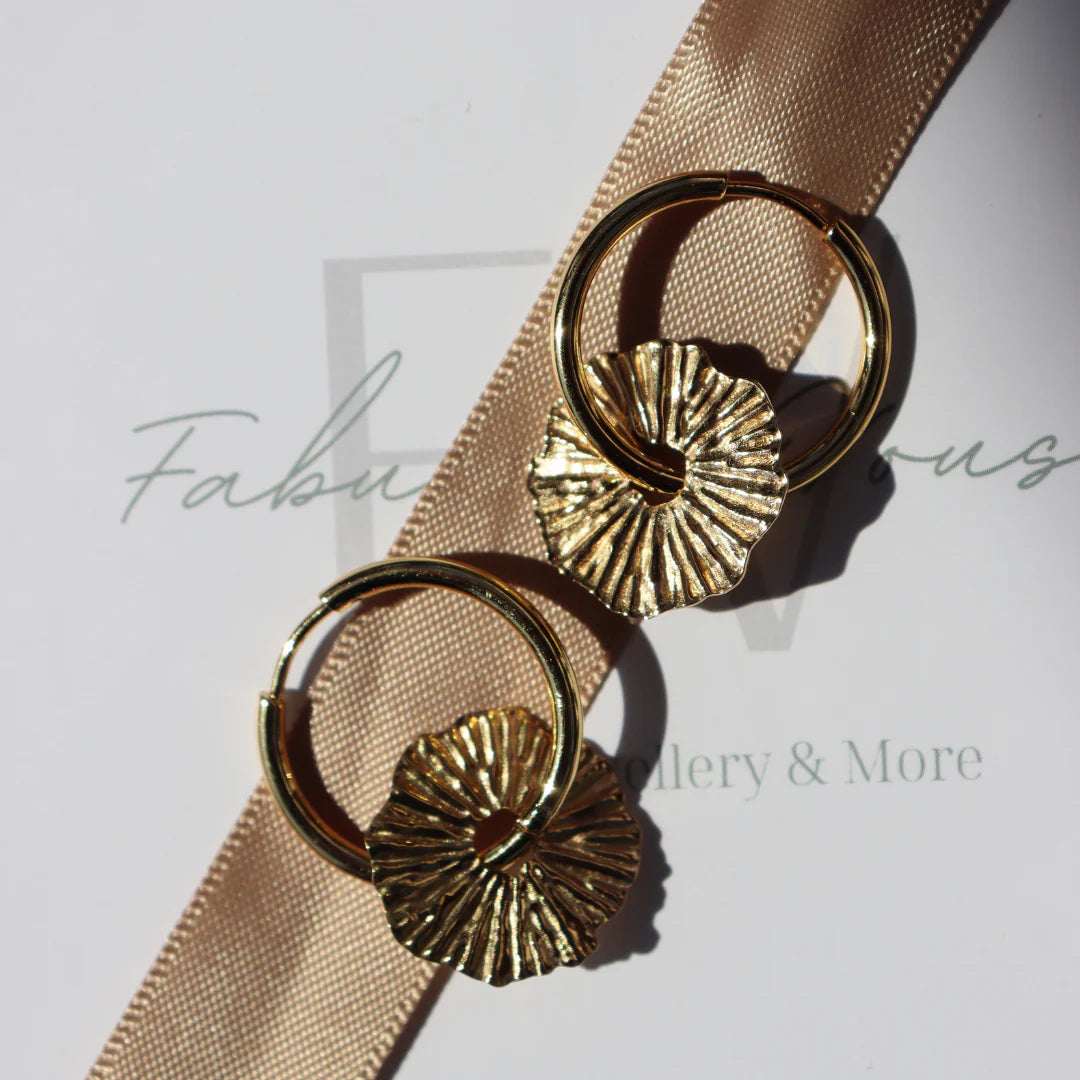 Fabuleux Steel Me Dee Hoop Earrings