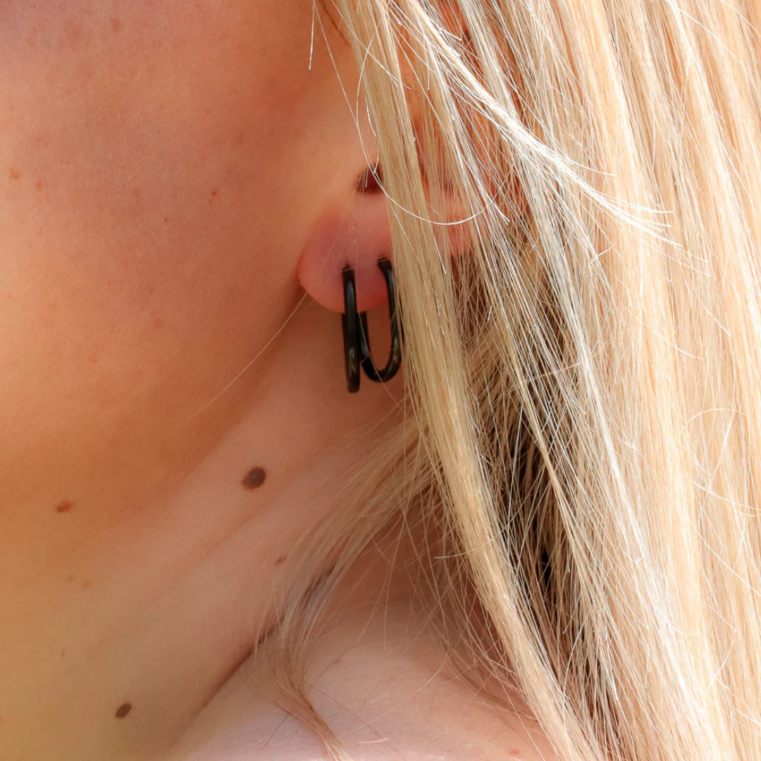 Fabuleux Vous Hooplah Square Huggie Earrings