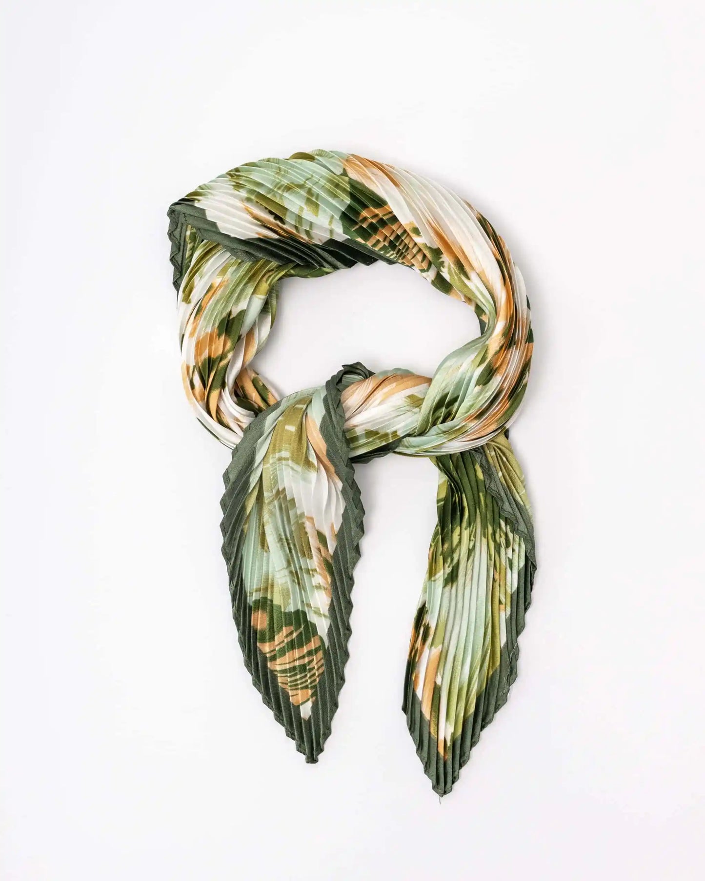 Stilen Isabella Pleated Scarf